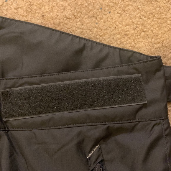 💙🤍Water resistance/water proof ski pants - Picture 12 of 12